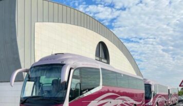 Autocares Aljarafe refuerza la movilidad colectiva en Sevilla con una flota sostenible y de alta gama