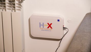 Ocho años con humedad en casa: una vecina de Valladolid documenta cómo su pared se seca en tres meses