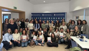 El Colegio de Enfermería de Gipuzkoa presenta una nueva guía práctica sobre el manejo del botón gástrico en la práctica enfermera