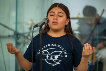 Inicio 66 Divinia.art supera los 200 artistas suscritos en su primer mes: la plataforma que está cambiando el lugar del arte sacro y la música religiosa en internet