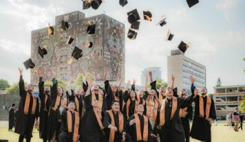 CREDIMONEY analiza los préstamos para la formación académica como inversión en el futuro profesional y camino hacia la tranquilidad