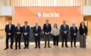 Inicio 65 Luckia abre una nueva etapa con la inauguración de su nueva sede corporativa en A Coruña