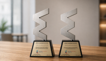 Esneca Business School recibe un doble galardón en los Premios Excelencia Educativa 2026