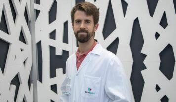 Dr. Alejandro González, urólogo de Policlínica Gipuzkoa:»Las revisiones para detectar precozmente el cáncer de próstata cada vez tienen más importancia»