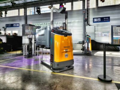 Automatización inteligente para aplicaciones de gran altura: Jungheinrich lanza el robot móvil EAC 212a