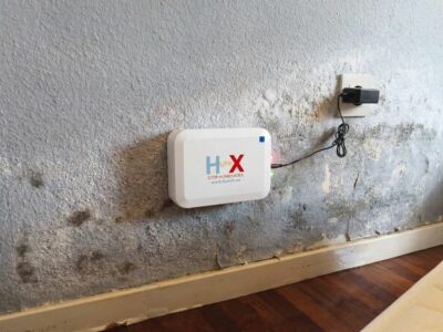 Humix alerta sobre la humedad capilar oculta tras el olor a cerrado en viviendas vacacionales