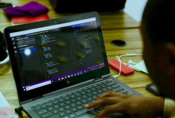 Inicio 69 Los nuevos másteres tech ya no forman solo expertos digitales: buscan perfiles capaces de traducir tecnología en negocio