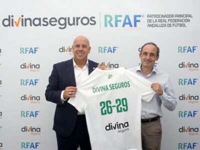 La Real Federación Andaluza de Fútbol «se viste» de Divina Seguros